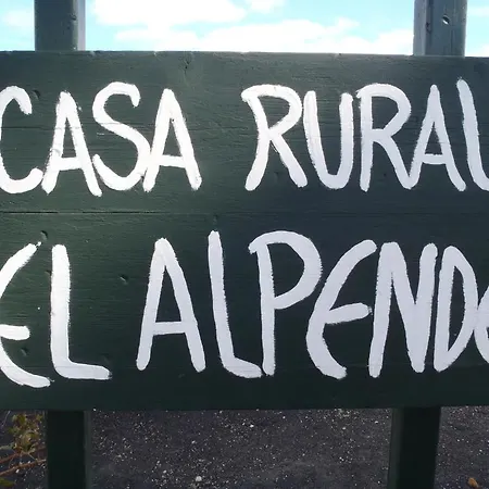 Casa Rural El Alpende Country house *